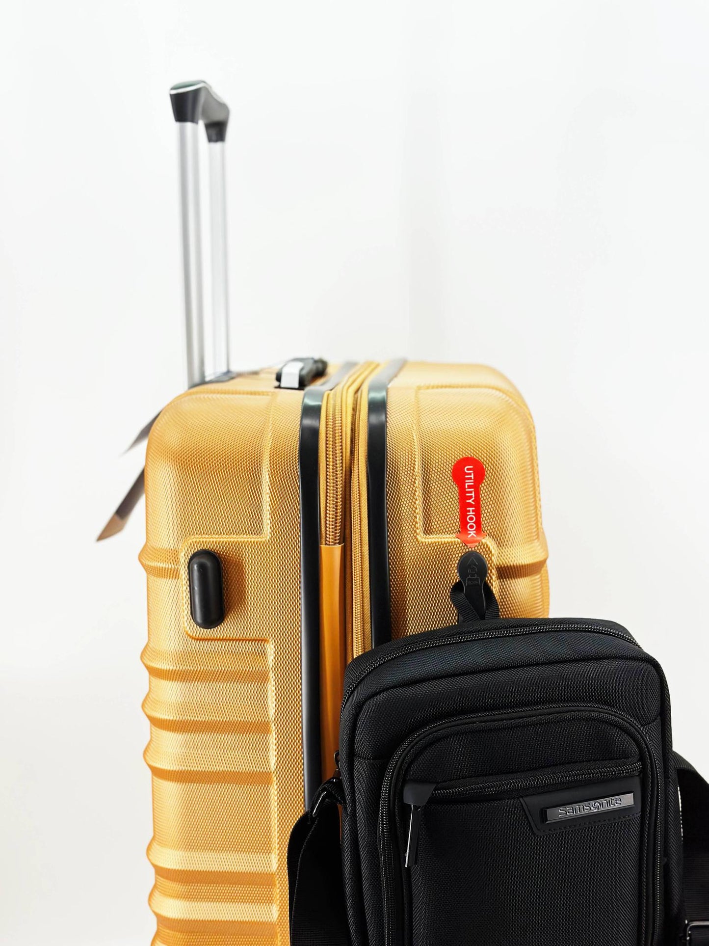 Gabbiano Uno Spinner Hardside (2090) (SMALL)