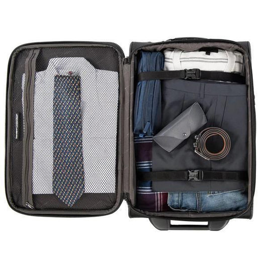 Travelpro FlightCrew™ 5 21" Rollaboard®