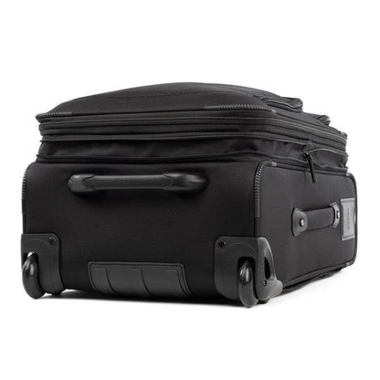 Travelpro FlightCrew™ 5 24" Expandable Rollaboard®