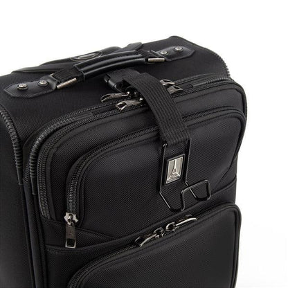 Travelpro FlightCrew™ 5 21" Rollaboard®