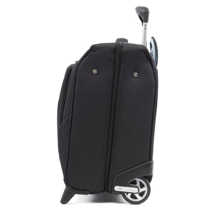 Travelpro Maxlite® 5 Rolling Garment Bag (CARRY-ON)