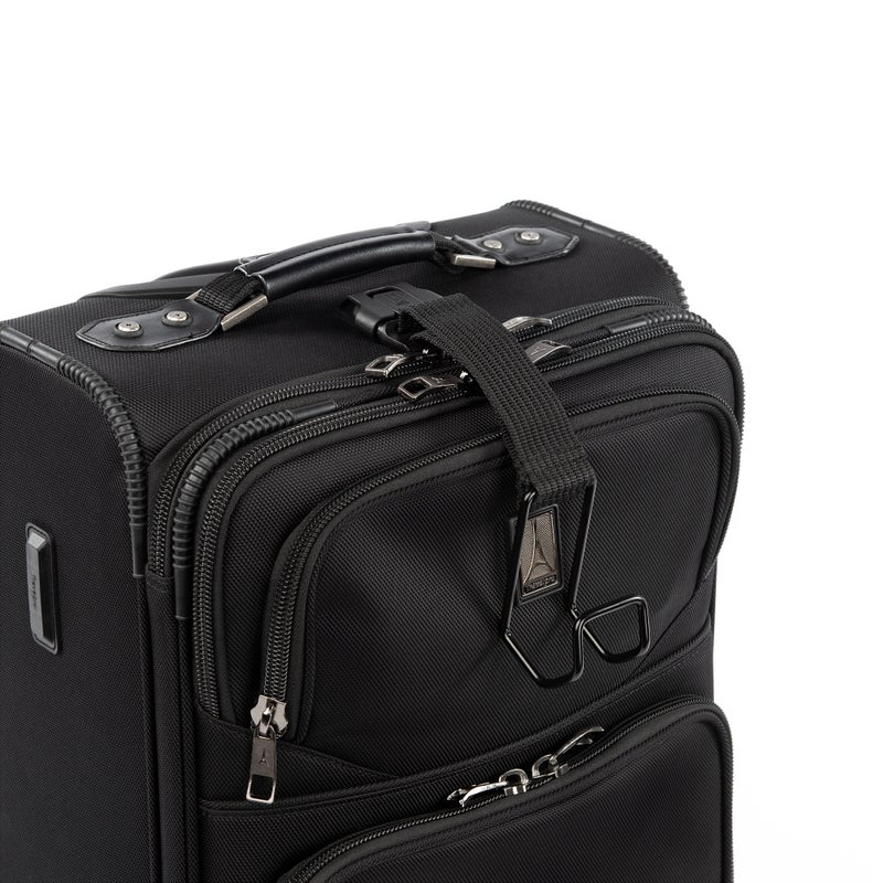 Travelpro FlightCrew™ 5 22" Rollaboard®