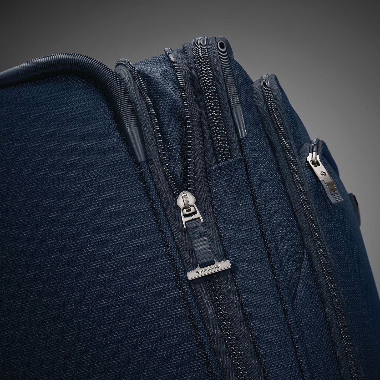 Samsonite Silhouette 16  30" Softside Spinner