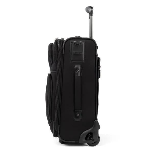 Travelpro FlightCrew™ 5 21" Rollaboard®