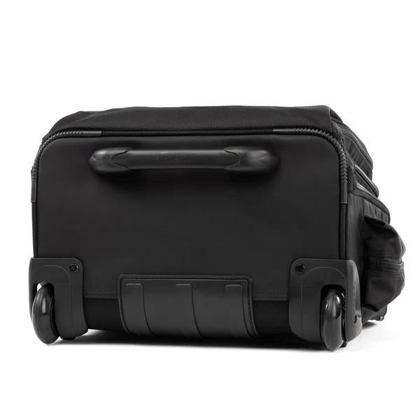 Travelpro FlightCrew™ 5 Horizontal Rolling Overnighter