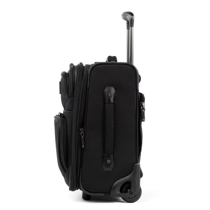 Travelpro FlightCrew™ 5 18" Expandable Rollaboard®