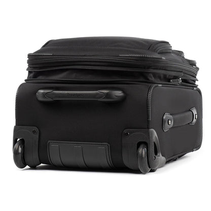 Travelpro FlightCrew™ 5 18" Expandable Rollaboard®
